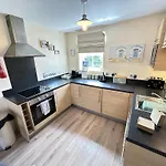 Starfish Shack - Part Of The The Bay Village With Pool, Gym And Direct Access, Pub, Restaurant, Tennis And Meadows Walks