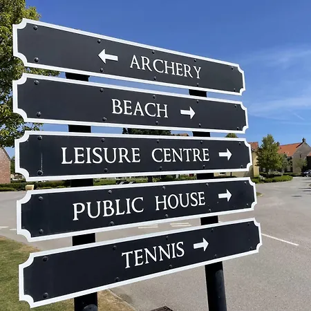 Vakantiehuis Starfish Shack - Part Of The The Bay Village With Pool, Gym And Direct Access, Pub, Restaurant, Tennis And Meadows Walks