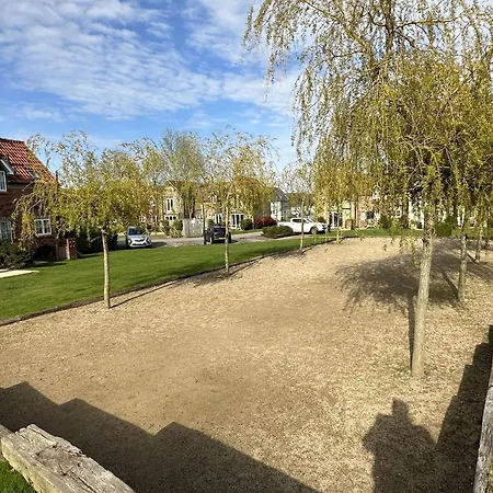 Starfish Shack - Part Of The The Bay Village With Pool, Gym And Direct Access, Pub, Restaurant, Tennis And Meadows Walks *